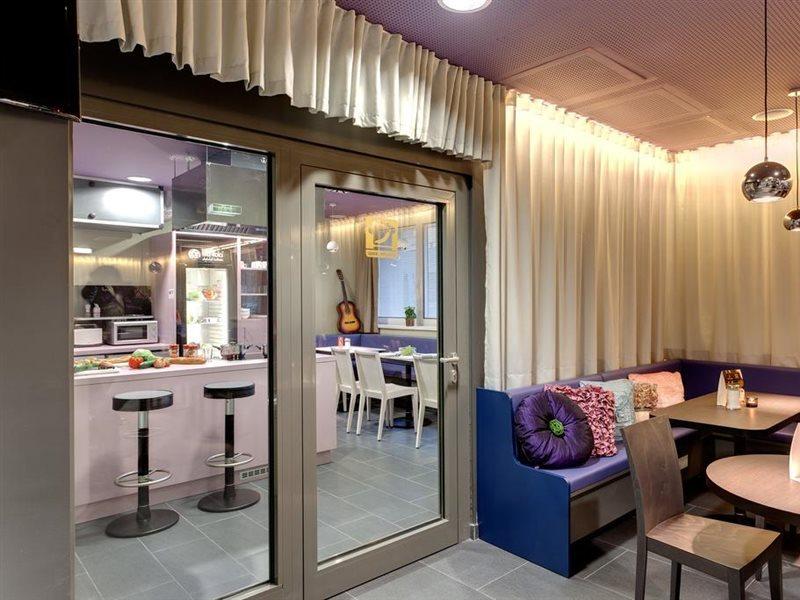 Meininger Downtown Sissi Hotel Vienna